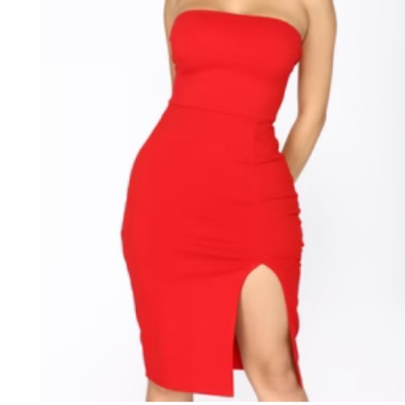 Red strapless dress - Picture 1 of 1